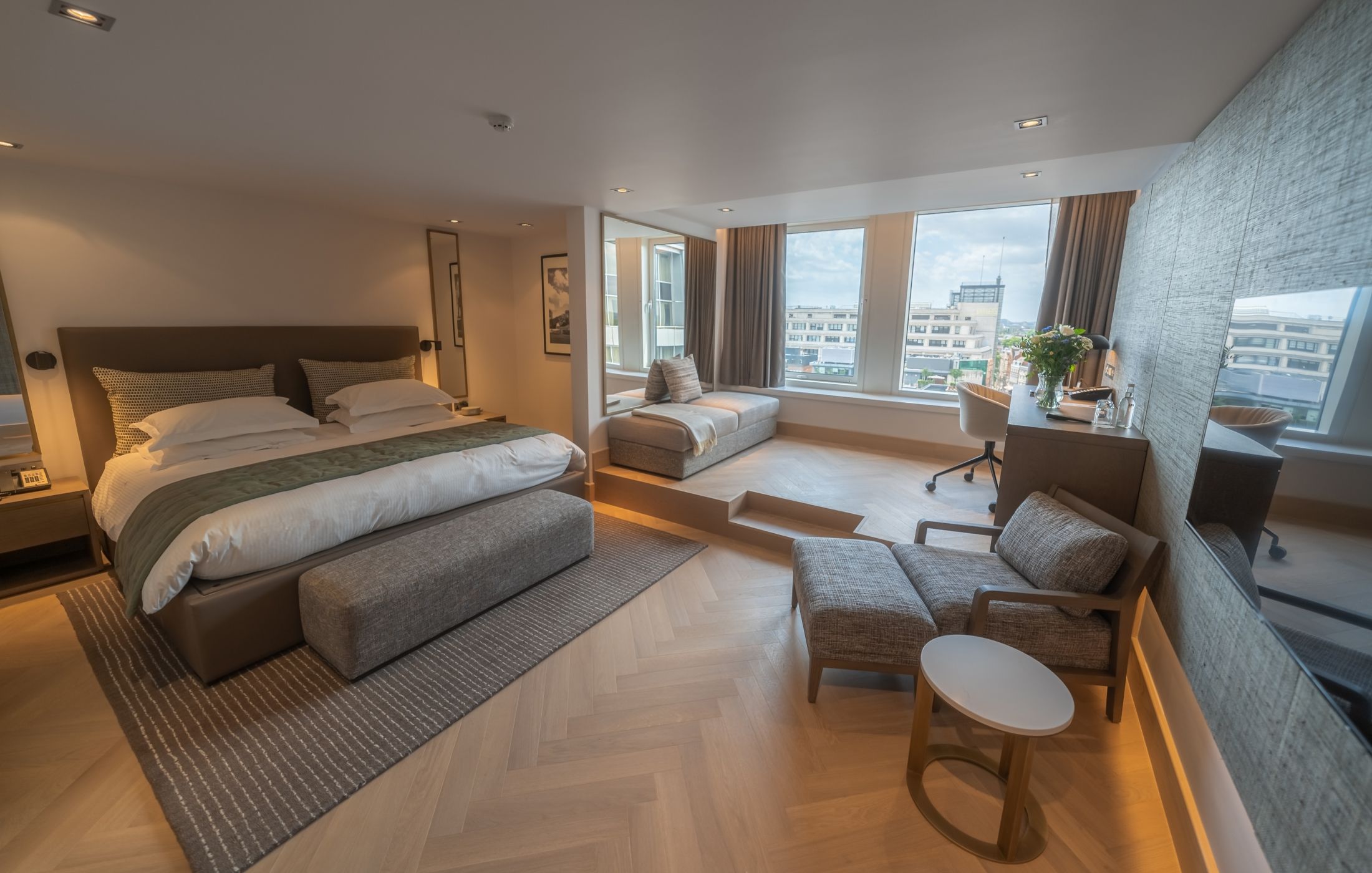 Royal Garden Hotel Luxury London Royal Deluxe Studio