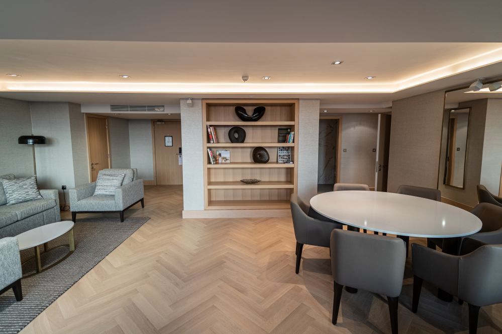 penthouse suite